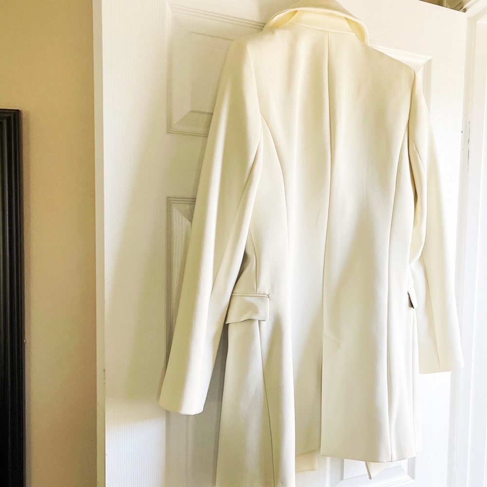 Zara off white coat - Picture 4 of 5